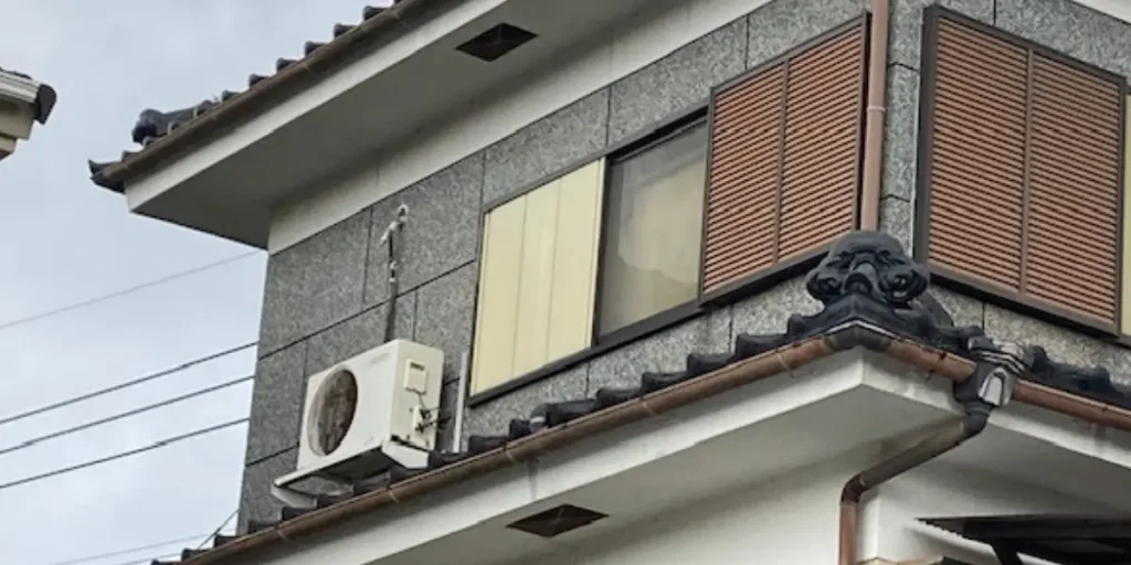 鹿児島市荒田 エアコン処分・取外し事例｜特殊な取付も無料対応